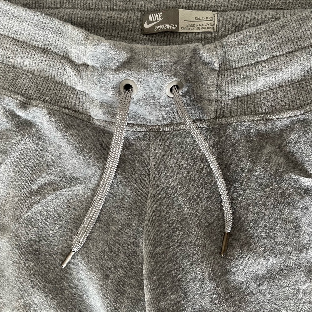 Grey y2k Nike sweatpants